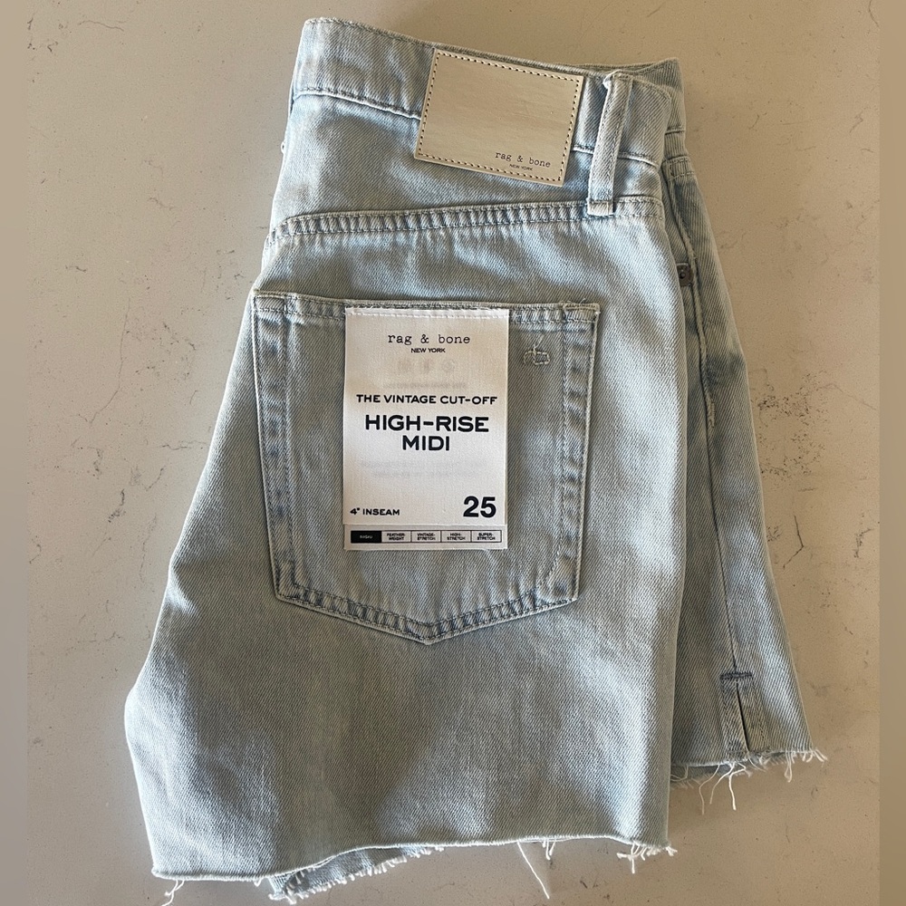 Rag & Bone Vintage Cut-off Light Denim Short